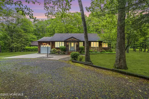 1291 Coulter St, Toms River, NJ 08755