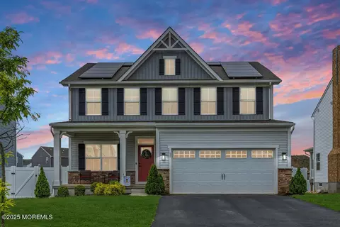 83 Weston Dr, Woolwich, NJ 08085