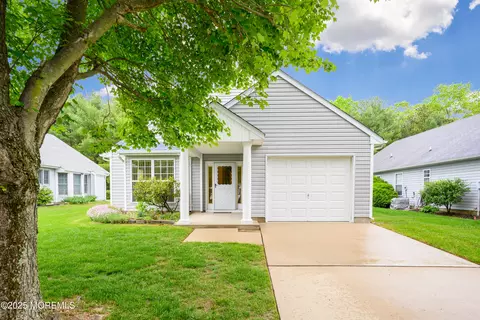 585 Waterford Dr, Manchester, NJ 08759