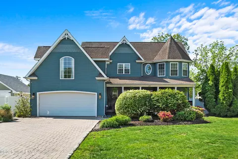 109 Seward Ave, Toms River, NJ 08753