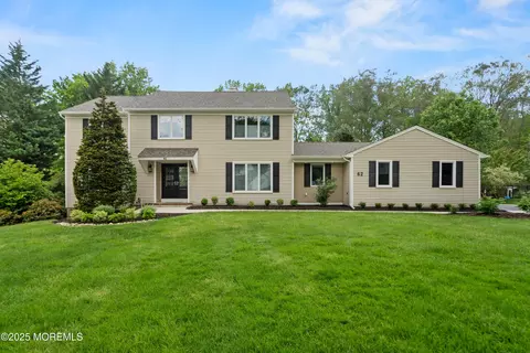 62 Green Meadow Blvd, Middletown, NJ 07748