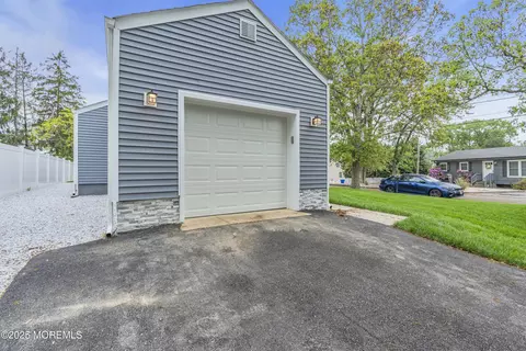 Exterior - 237 22nd Ave, Brick, NJ 08724 photo 2 of 2