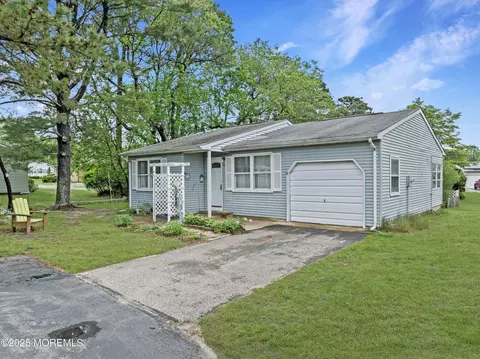 80 Falmouth Ave #72, Whiting, NJ 08759