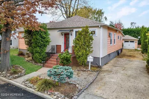 17 Meadowbrook Ave, Rumson, NJ 07760