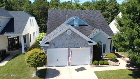 89 Pebble Beach Blvd, Jackson, NJ 08527