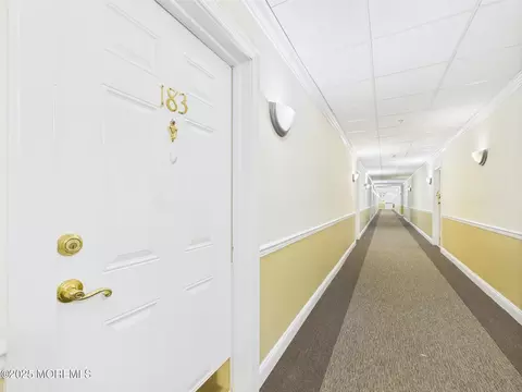 Entry Way - 183 Liddle Ave, Edison, NJ 08837 photo 2 of 2