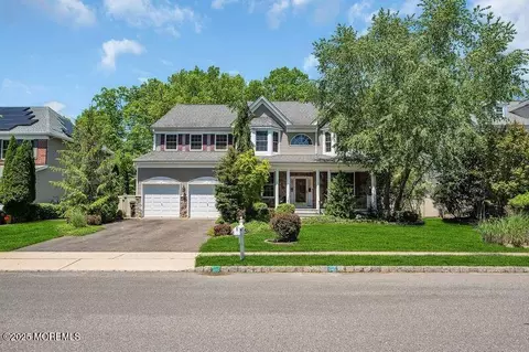 5 Trumbull Ct, Jackson, NJ 08527