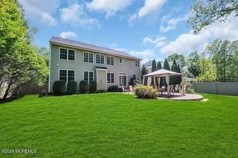 Exterior - 5 Trumbull Ct, Jackson, NJ 08527 photo 1 of 6