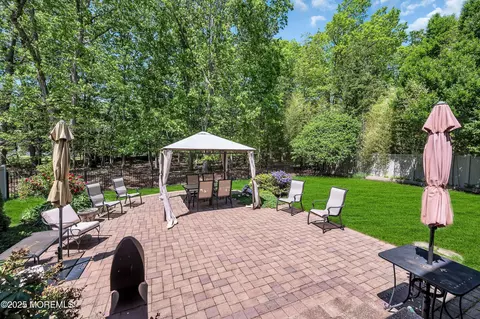 Exterior - 5 Trumbull Ct, Jackson, NJ 08527 photo 3 of 6