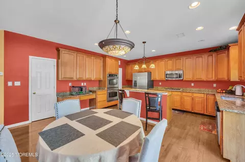 Kitchen - 5 Trumbull Ct, Jackson, NJ 08527 photo 1 of 4