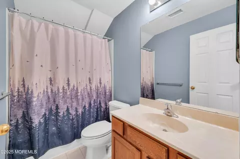 Bath - 5 Trumbull Ct, Jackson, NJ 08527 photo 5 of 5