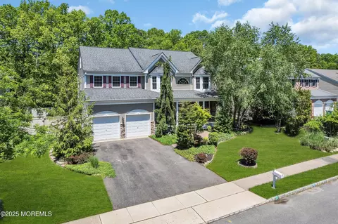 Exterior - 5 Trumbull Ct, Jackson, NJ 08527 photo 6 of 6
