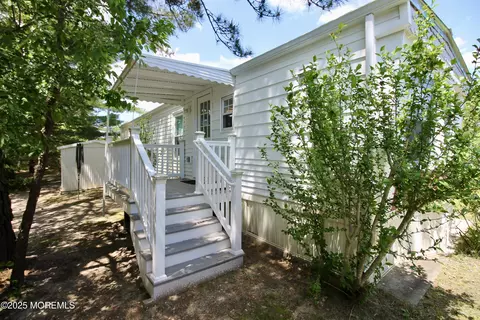Exterior - 41 Eagle Dr, Whiting, NJ 08759 photo 10 of 12