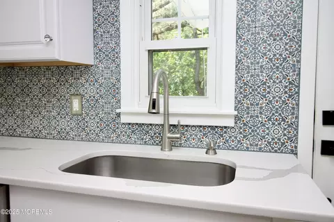 Kitchen - 41 Eagle Dr, Whiting, NJ 08759 photo 7 of 9