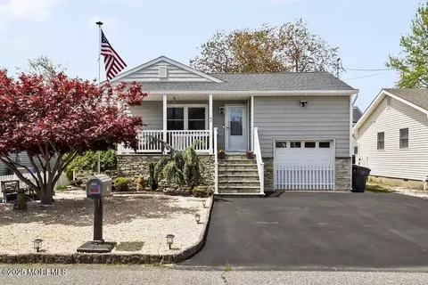 44 Cabana Dr, Brick, NJ 08723