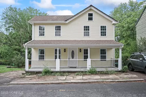 47 Imlaystown Rd, Cream Ridge, NJ 08514