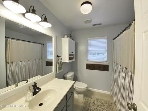 8 Augusta St, Wrightstown, NJ 08562 photo 17