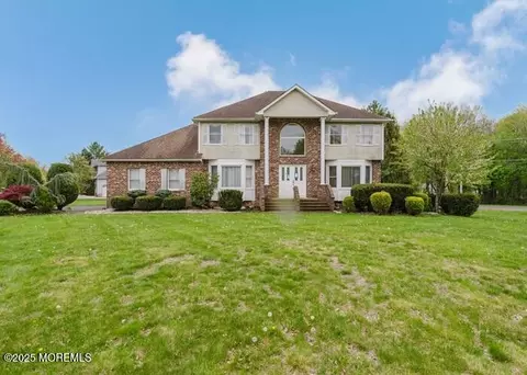 1 Alexander Dr, Monroe, NJ 08831