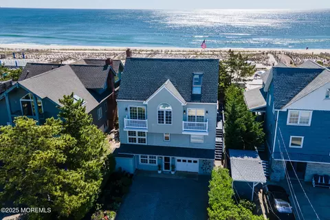 172 Sunset Ln, Mantoloking, NJ 08738
