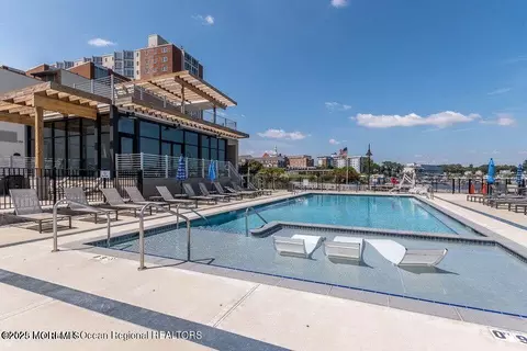28 Riverside Ave #7C, Red Bank, NJ 07701