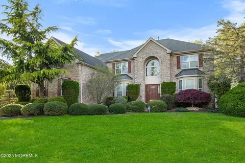 10 Emma Ln, Jackson, NJ 08527