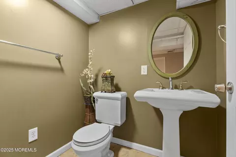 Bath - 18 Hampton Rd, Howell, NJ 07731 photo 2 of 3