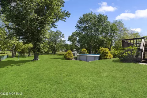 Exterior - 18 Hampton Rd, Howell, NJ 07731 photo 5 of 9