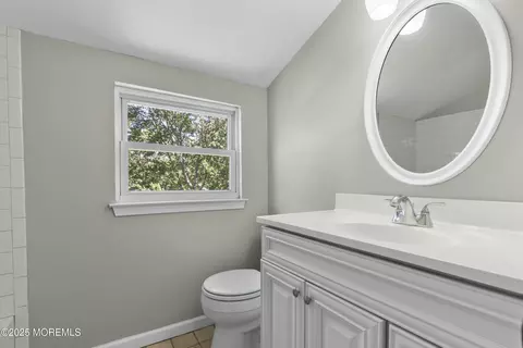 Bath - 18 Hampton Rd, Howell, NJ 07731 photo 3 of 3