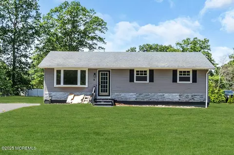6 Barend St, Millville, NJ 08332