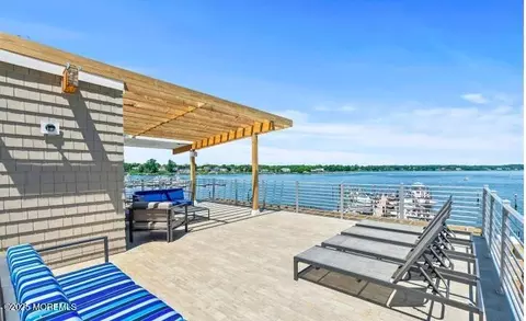 28 Riverside Ave #9G, Red Bank, NJ 07701