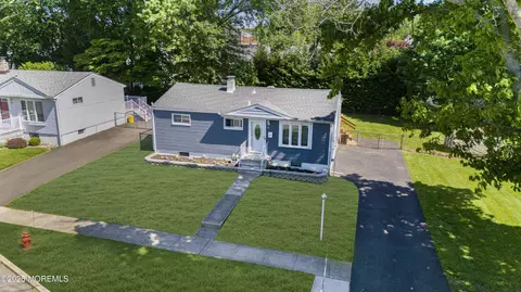 45 Helen Ave, Freehold, NJ 07728