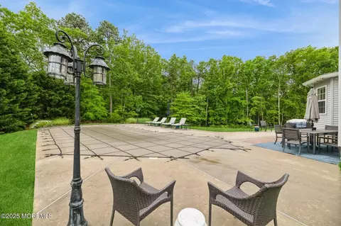 30 Thousand Oaks Ter, Howell, NJ 07731 photo 35