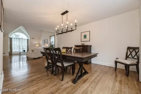 30 Thousand Oaks Ter, Howell, NJ 07731 photo 5