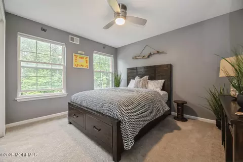 30 Thousand Oaks Ter, Howell, NJ 07731 photo 24