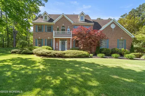 1 Saint Mary Ave, Manahawkin, NJ 08050