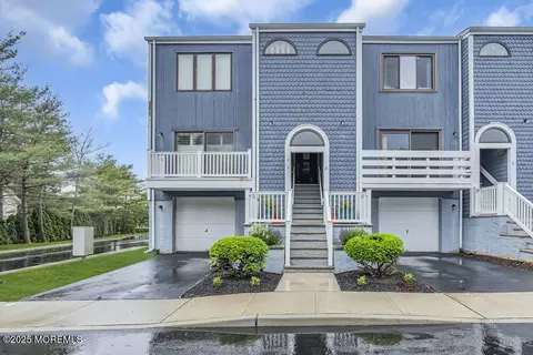 3 Black Pine Ln, Brielle, NJ 08730
