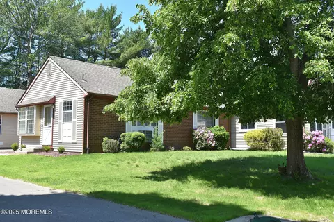 29 Easton Dr # A, Whiting, NJ 08759