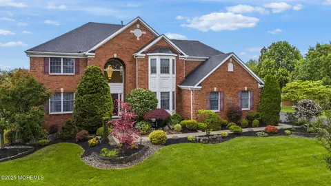 21 English Path, Freehold, NJ 07728
