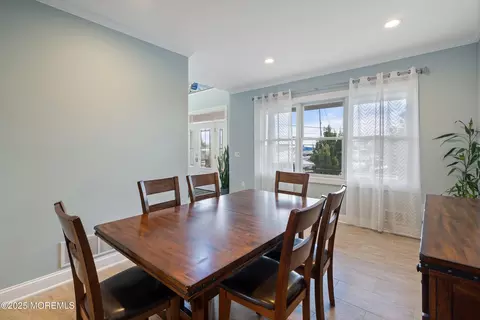 22 Corrigan Ave, Pine Beach, NJ 08741 photo 8