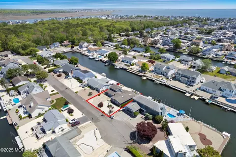 View/Area - 1107 Uranus Ct, Forked River, NJ 08731 photo 7 of 14