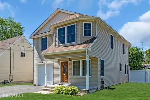 9 Fullerton Dr, Brick, NJ 08723