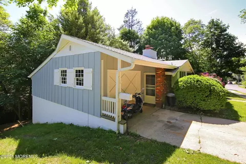 101 E Highland Ave, Atlantic Highlands, NJ 07716