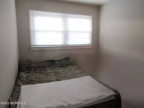 710 Baltic Dr, Brick, NJ 08723 photo 8