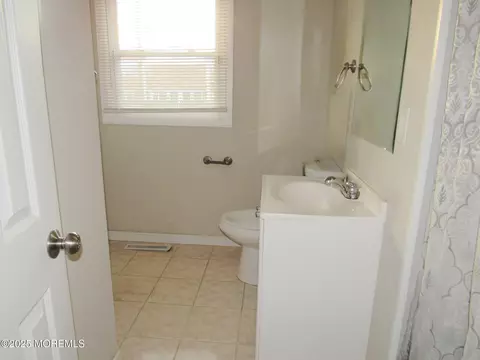 710 Baltic Dr, Brick, NJ 08723 photo 6