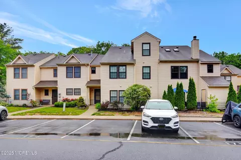 505 Begonia Ct, Jackson, NJ 08527