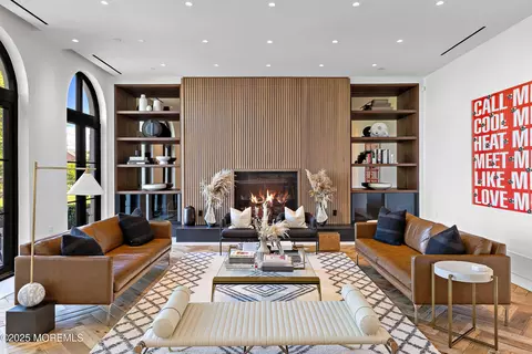 Living - 27 N Ward Ave, Rumson, NJ 07760 photo 2 of 4
