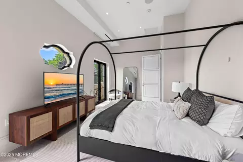 Bedroom - 27 N Ward Ave, Rumson, NJ 07760 photo 7 of 7