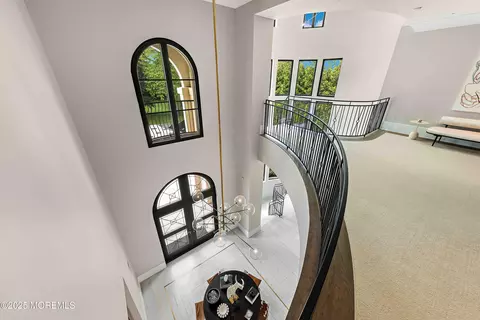 Entry Way - 27 N Ward Ave, Rumson, NJ 07760 photo 4 of 12
