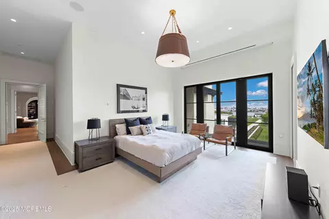 Bedroom - 27 N Ward Ave, Rumson, NJ 07760 photo 5 of 7