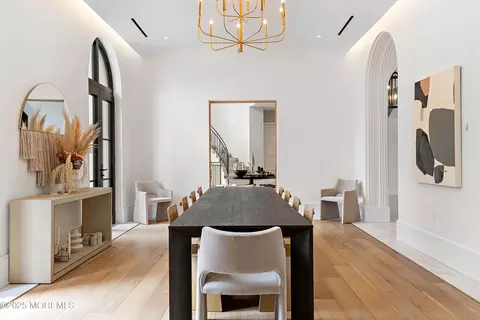 Dining - 27 N Ward Ave, Rumson, NJ 07760 photo 2 of 2